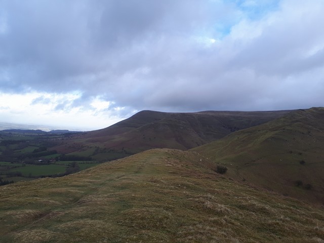 27495957_1645689565469107_480013938_n